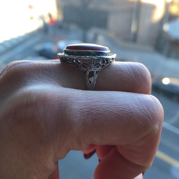 Ring - Picture 3 of 3